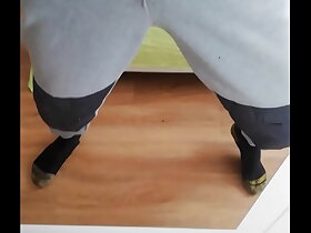 I pee in the sleeping room