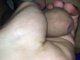 Gay teen twinks uncut Dick Michelbergerak handjob