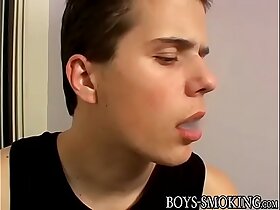 Young gay chainsmoker blows dicks of his butt buddies