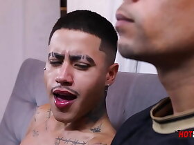 Provocando meu tio no jogo de futebol