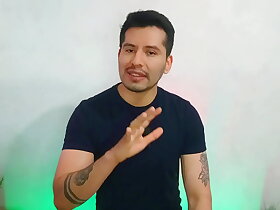 El camionero maduro de la central de abastos cogiendose al jovencito lava coches de la central de abastos! Relato sexual