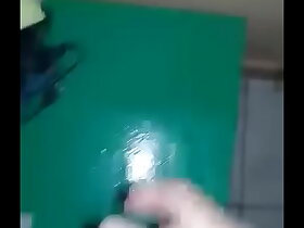 Pene virgen acabando