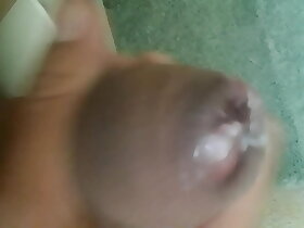 Busting a nut today intense