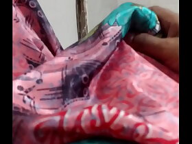 Jerking in maids silk satin saree cumshot