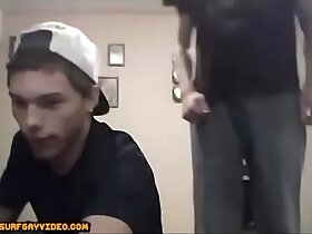 GUYS WANKS SIDE BY SIDE ON WEBCAM